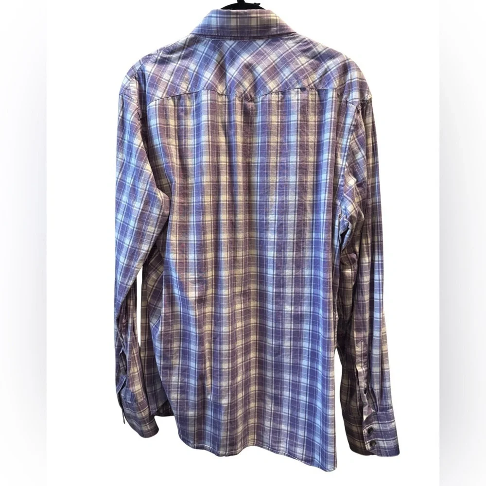 Banana Republic Men’s Plaid Snap Button Shirt Purple Size Medium 15–15.5